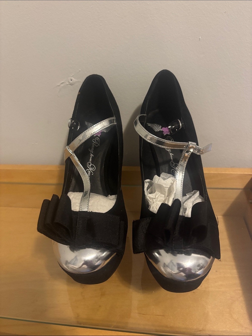Penny Loves Kenny Black Heels with Silver Toe and Bow T-Strap